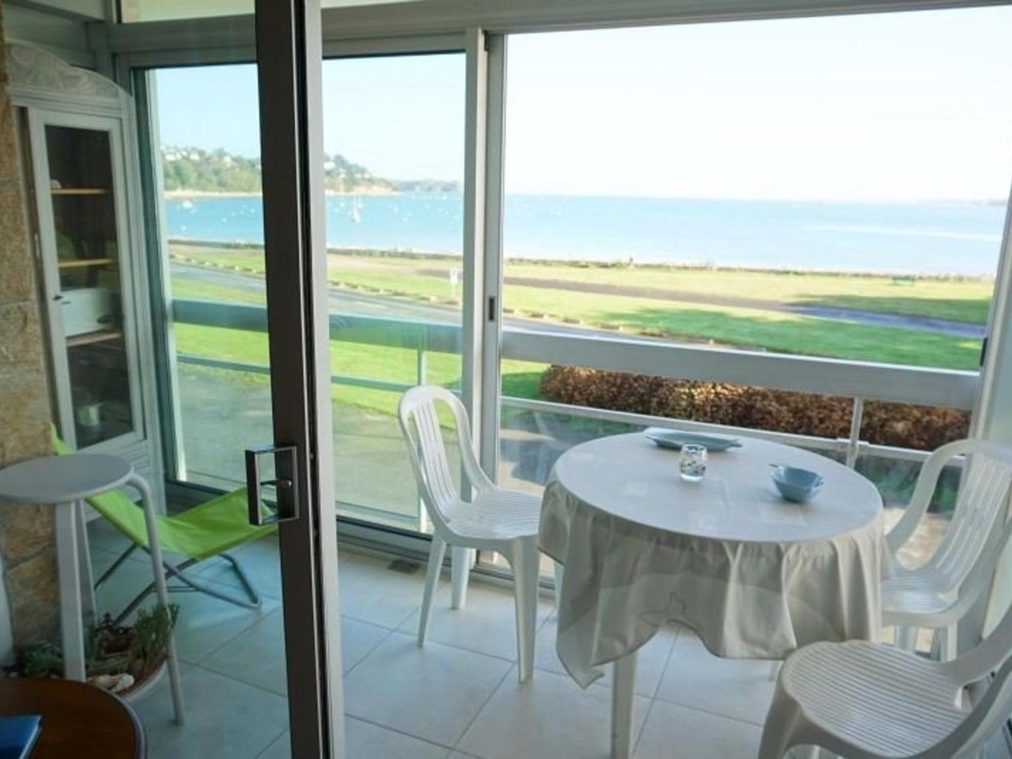 Appartement 3* A Perros-Guirec, Plage A 50M, Garage Prive - Fr-1-368-73 Exteriör bild