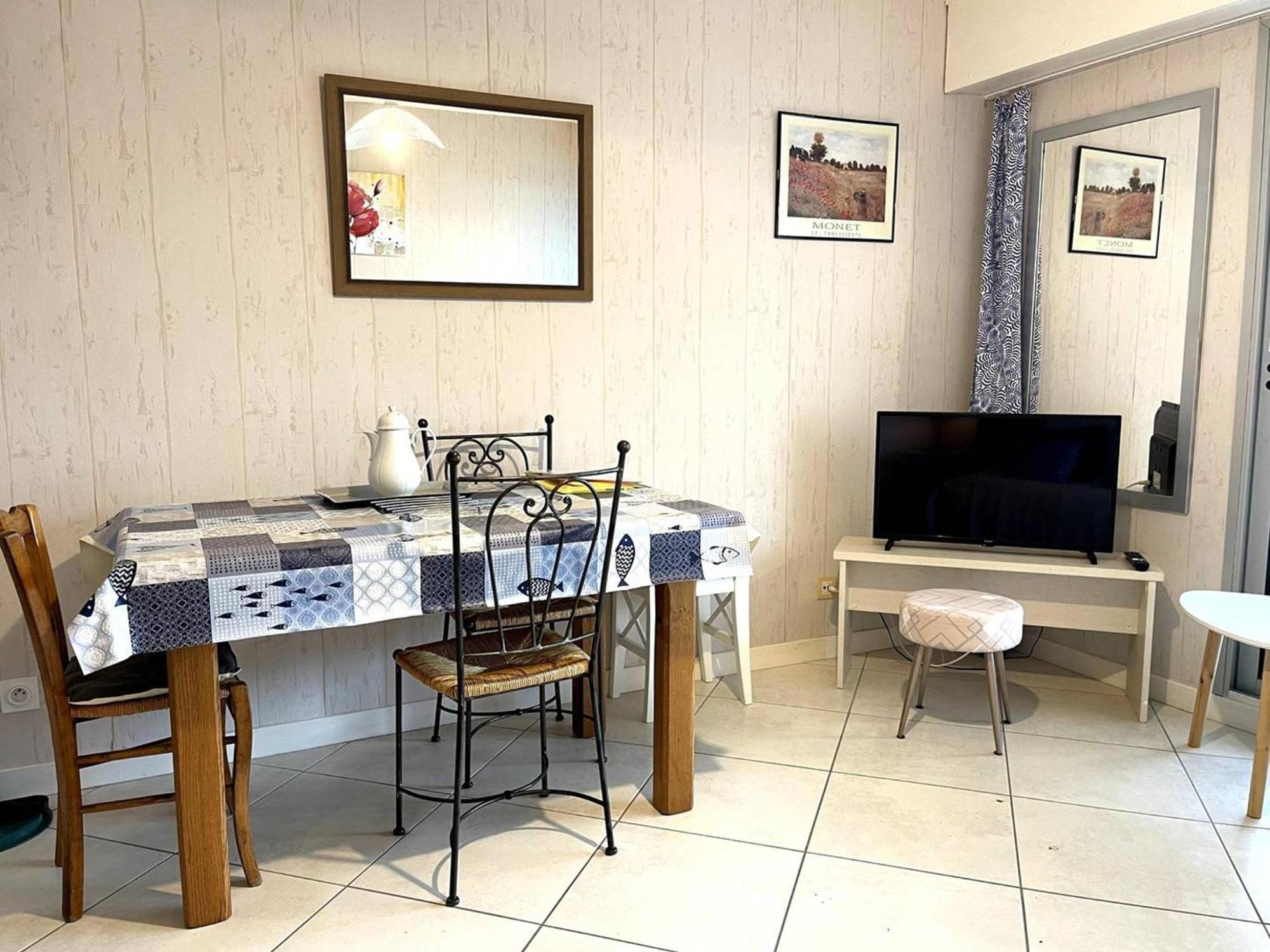 Appartement 3* A Perros-Guirec, Plage A 50M, Garage Prive - Fr-1-368-73 Exteriör bild